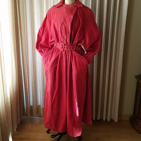 Vintage Jackets & Blazers - 80's fabulous suede overcoat